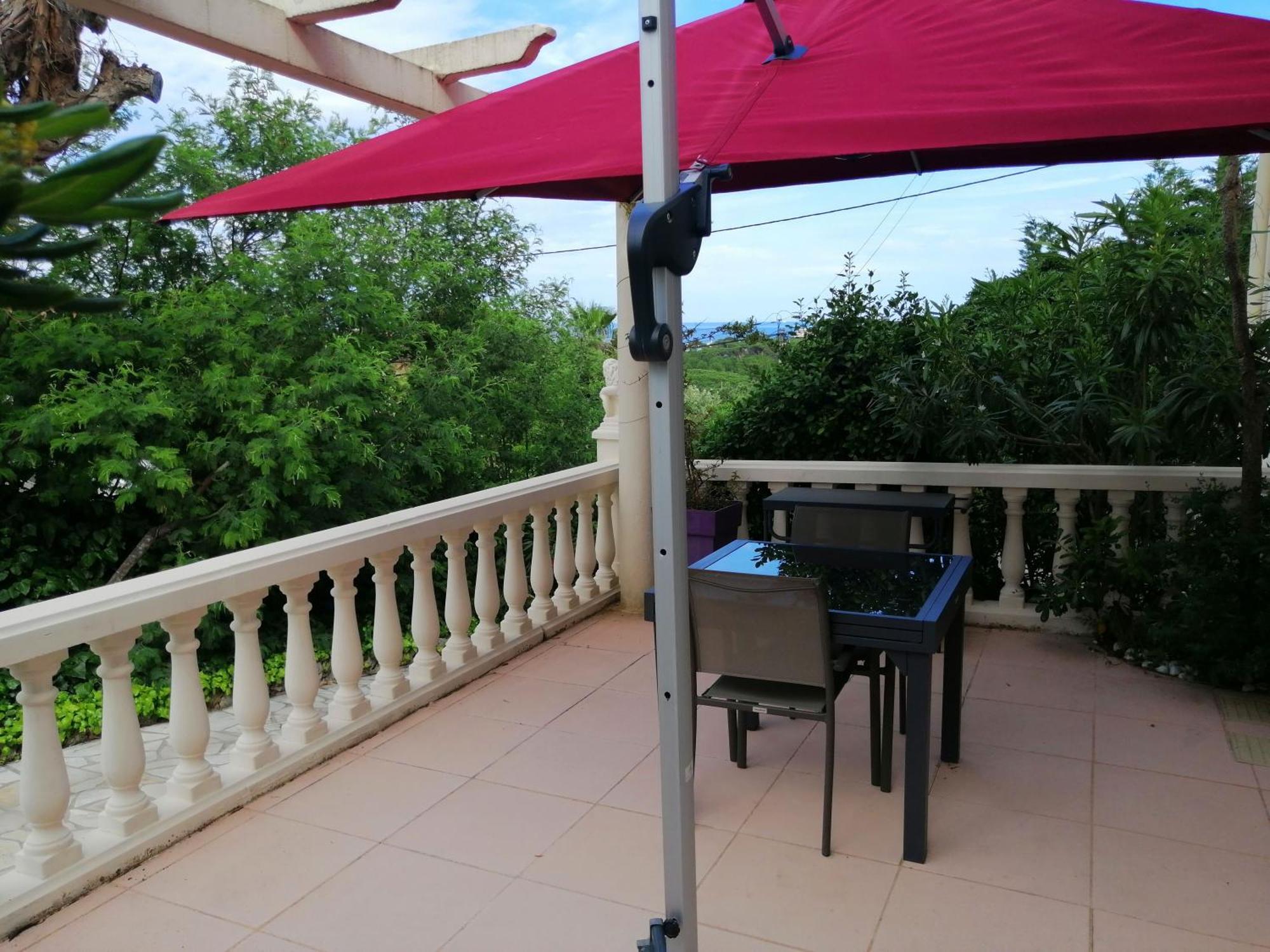 Au Reveil Des Cigales Hotel Saint Aygulf Buitenkant foto
