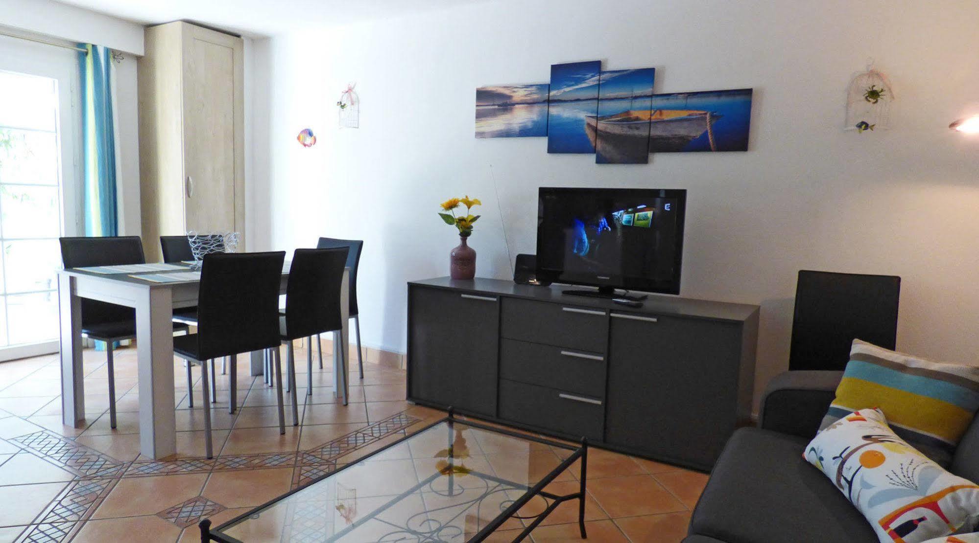 Au Reveil Des Cigales Hotel Saint Aygulf Buitenkant foto